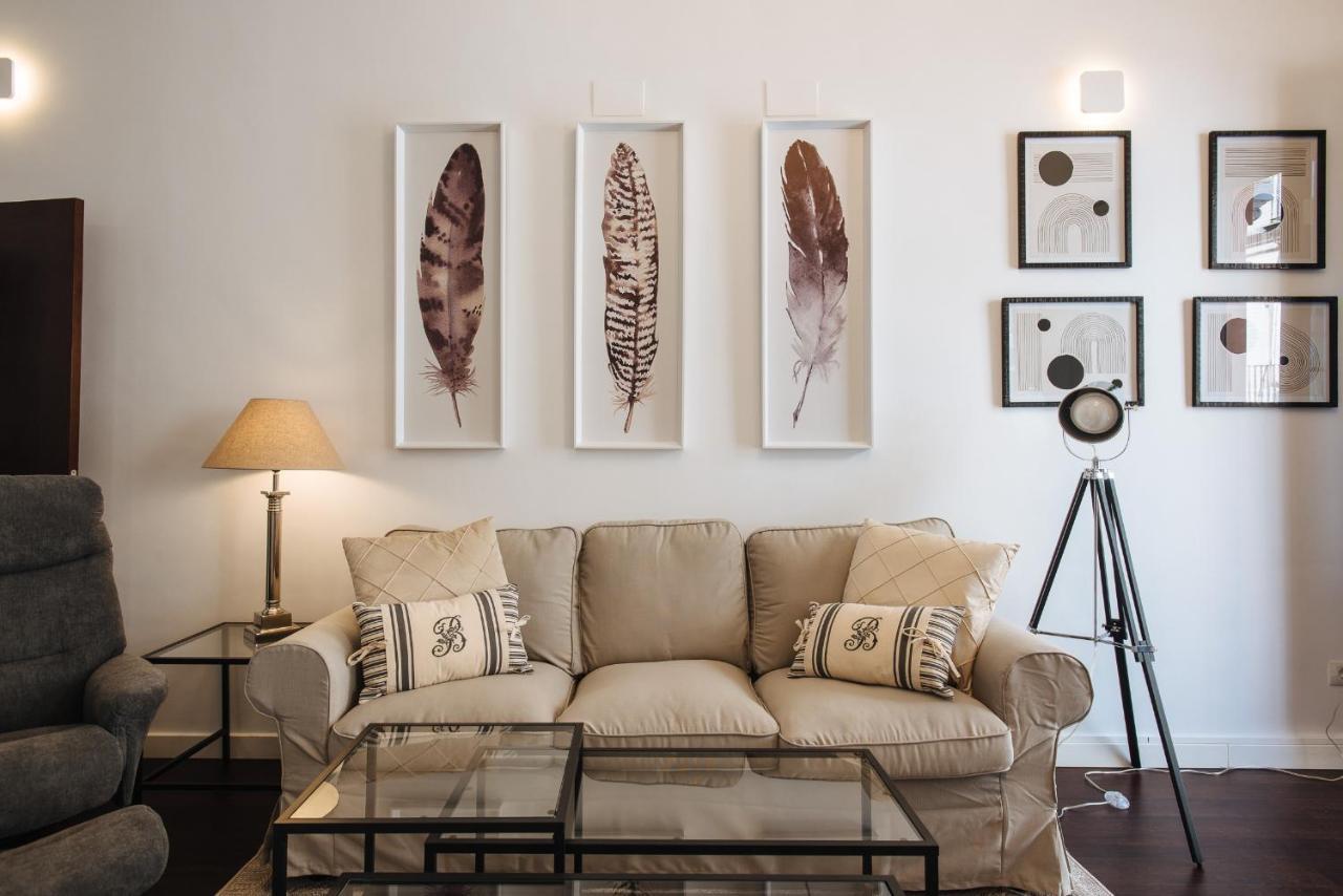 Apartamento Puerta Real - Free Parking Seville Ngoại thất bức ảnh