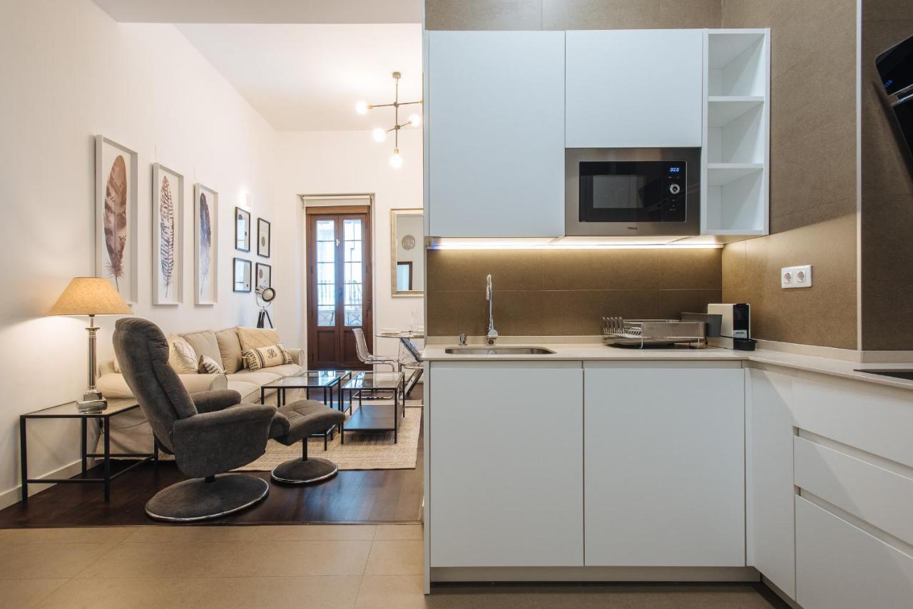 Apartamento Puerta Real - Free Parking Seville Ngoại thất bức ảnh